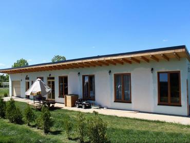 Bungalov 4kk se zahradou