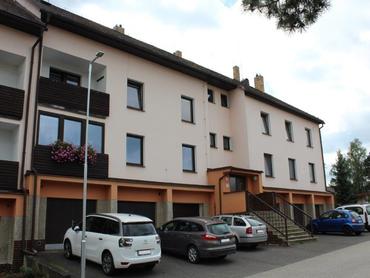 Byt 4+1 s balkonem a garáží, 111 m²